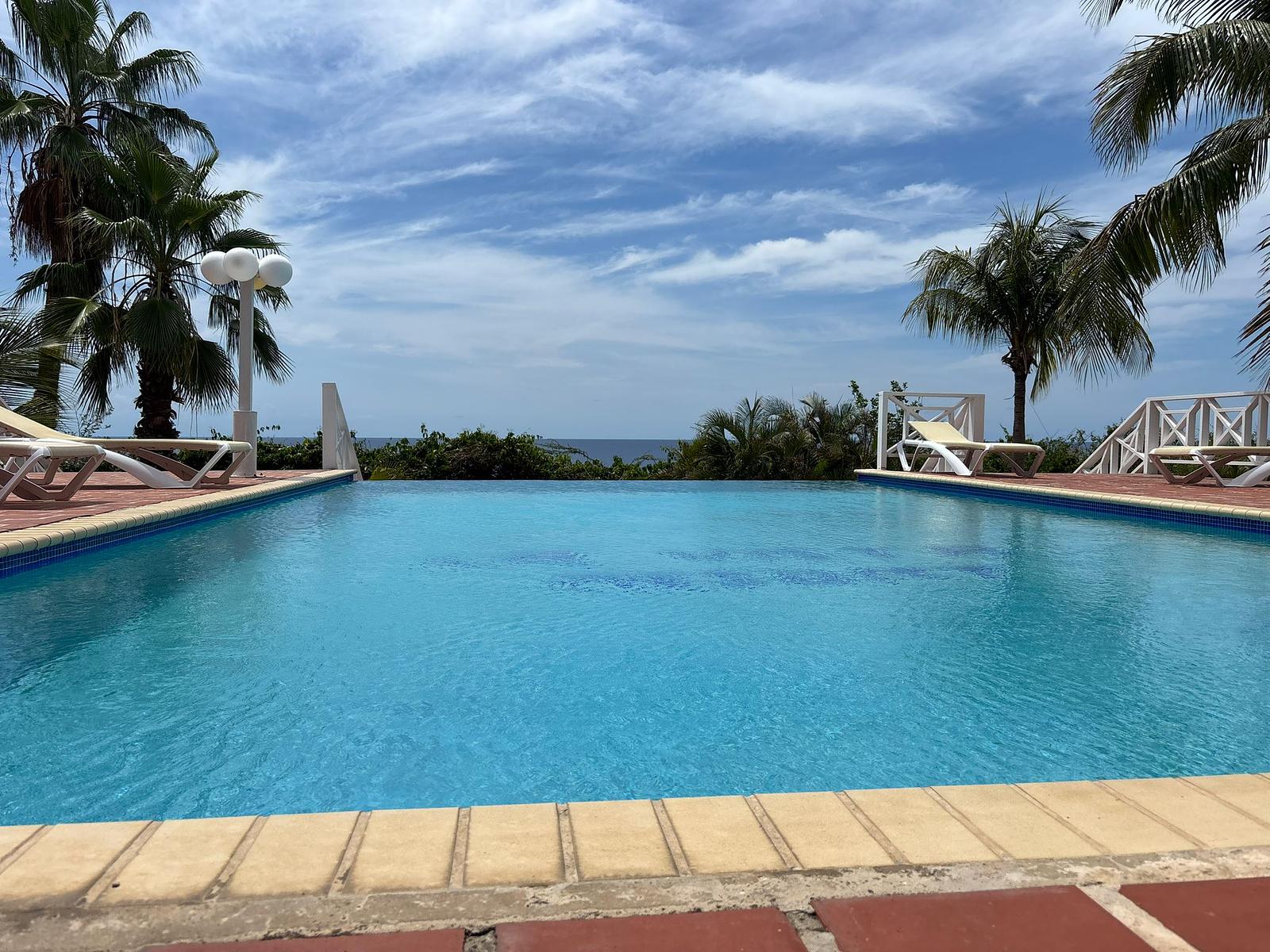 La Vista Penthouse 