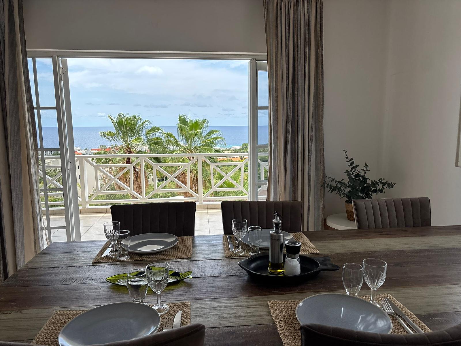 La Vista Penthouse 