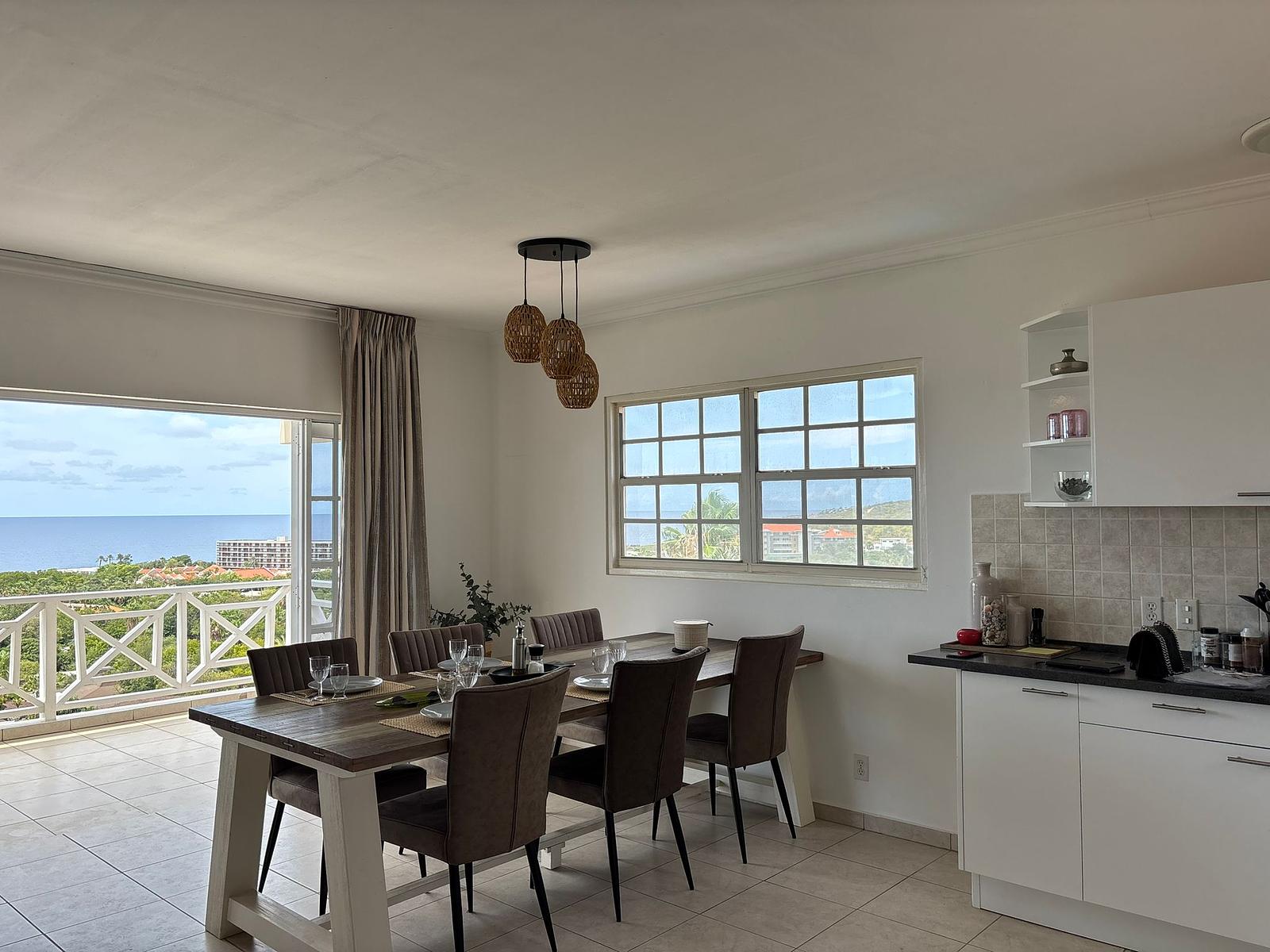 La Vista Penthouse 