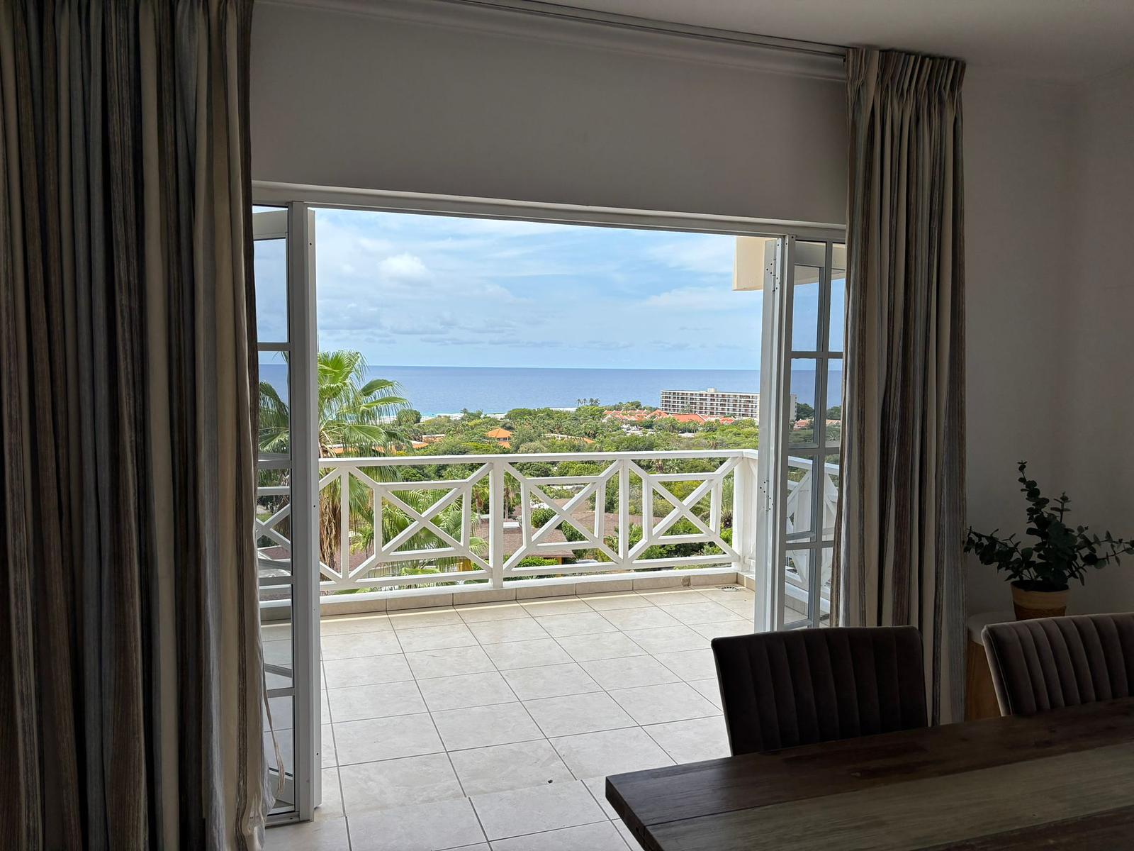 La Vista Penthouse 