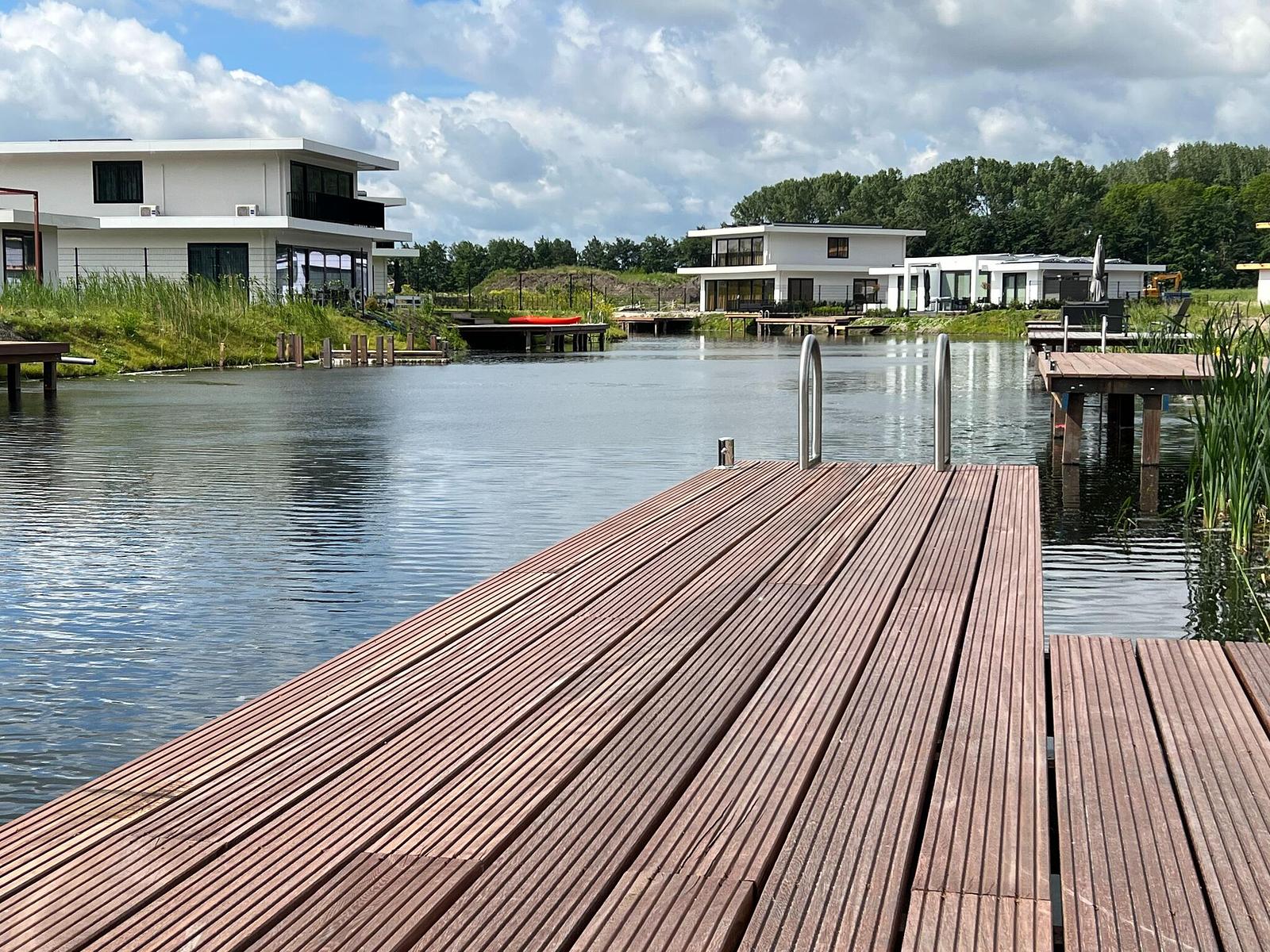 Bloem Nr. 591 | 8 Pers. Hottub