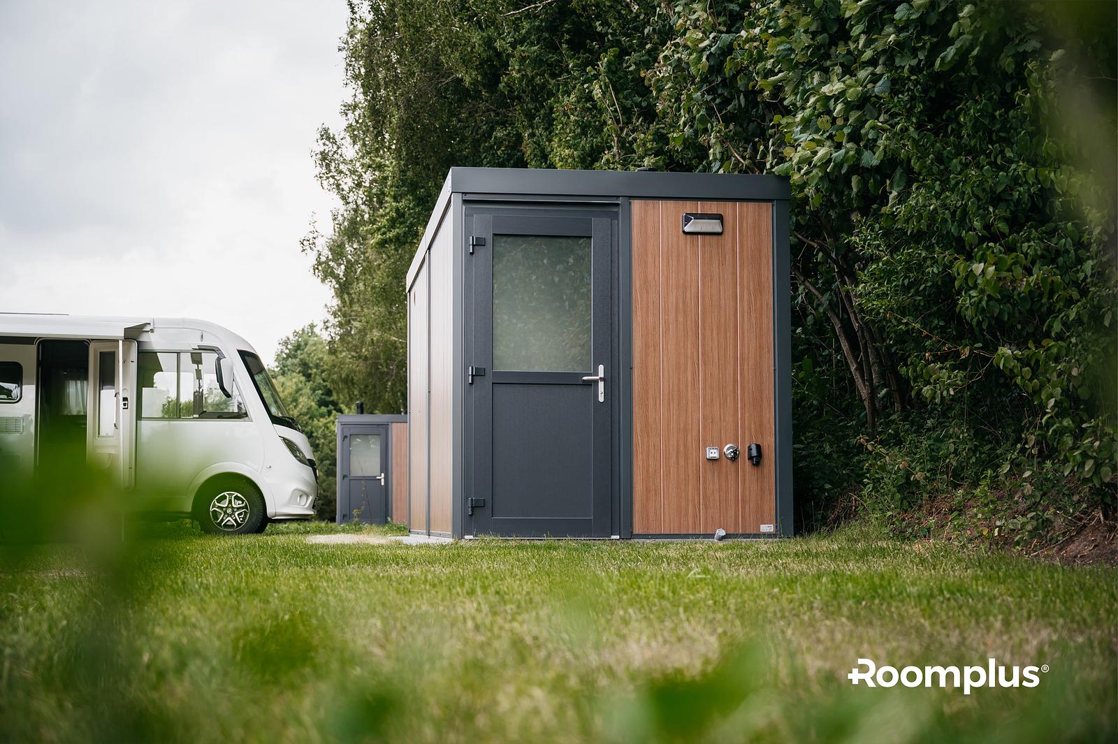Kampeerplaats met privé sanitair de luxe