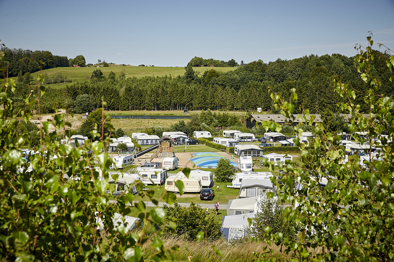 Emplacement de camping avec électricité