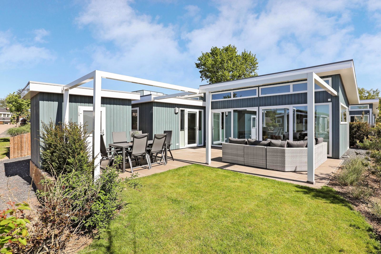 Dune villa