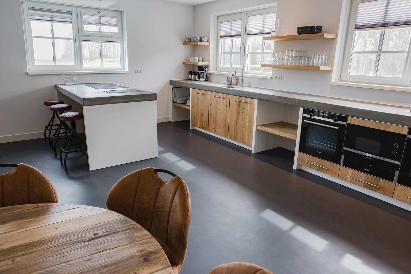 Texels Landleven I duurzaam luxe groepsvakantiehuis met sauna