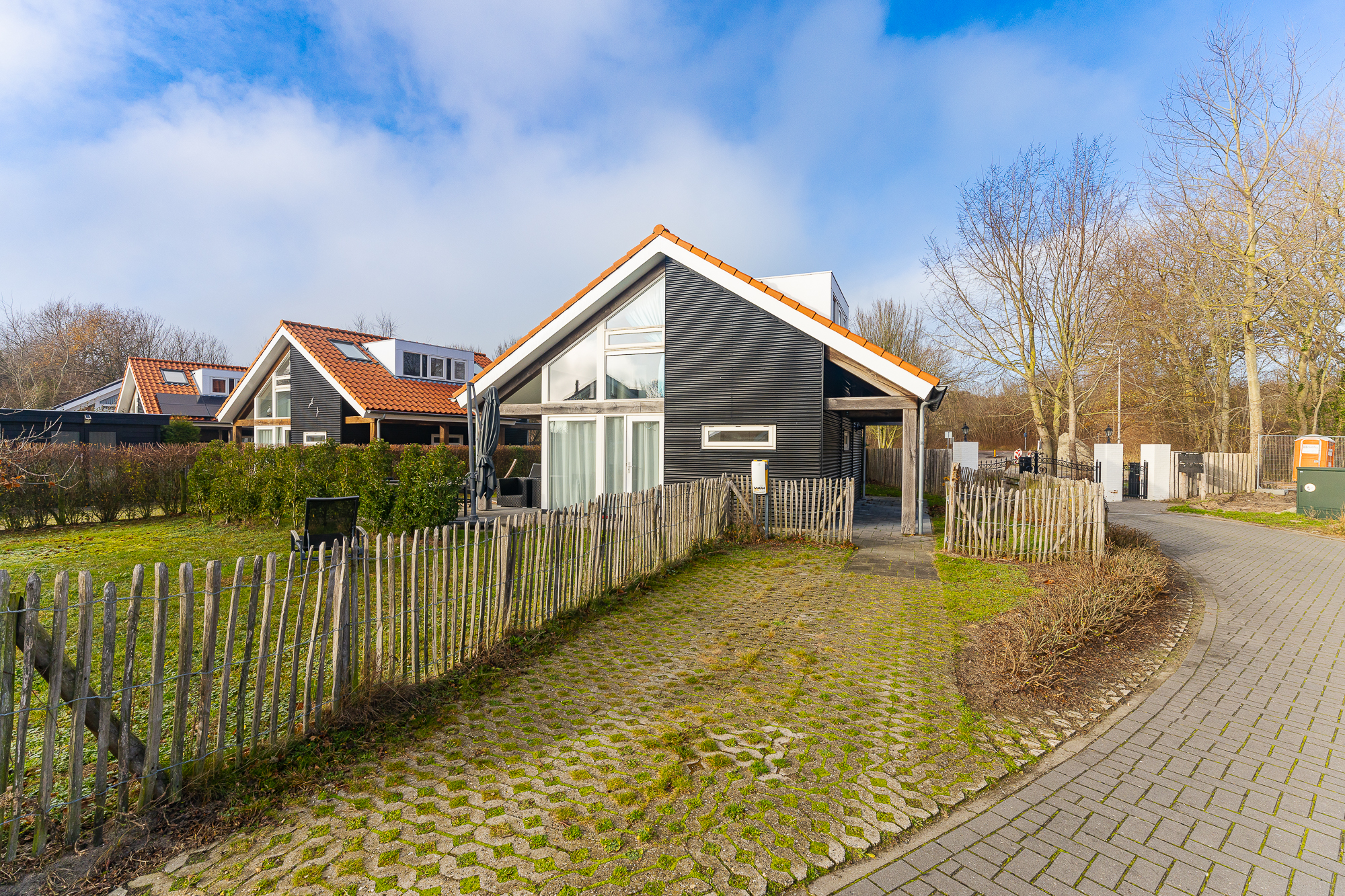 Zonnedorp 1 Solskin Renesse | Beach Holiday in Modern Holiday Home
