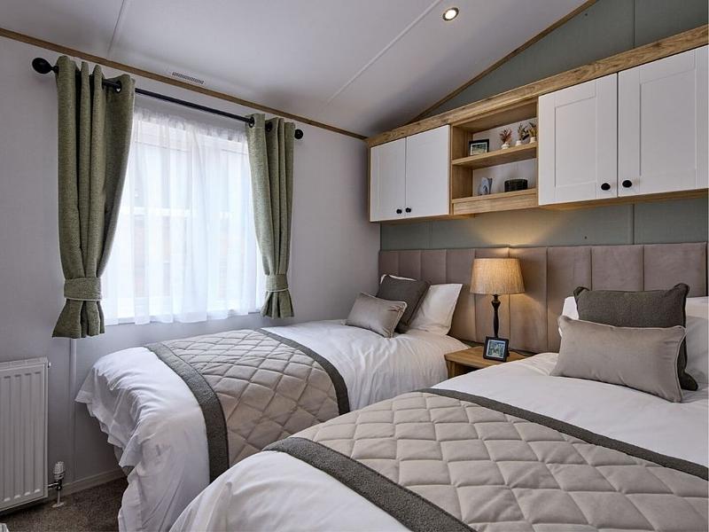 Caravan holiday homes | Pinewoods Holiday Park