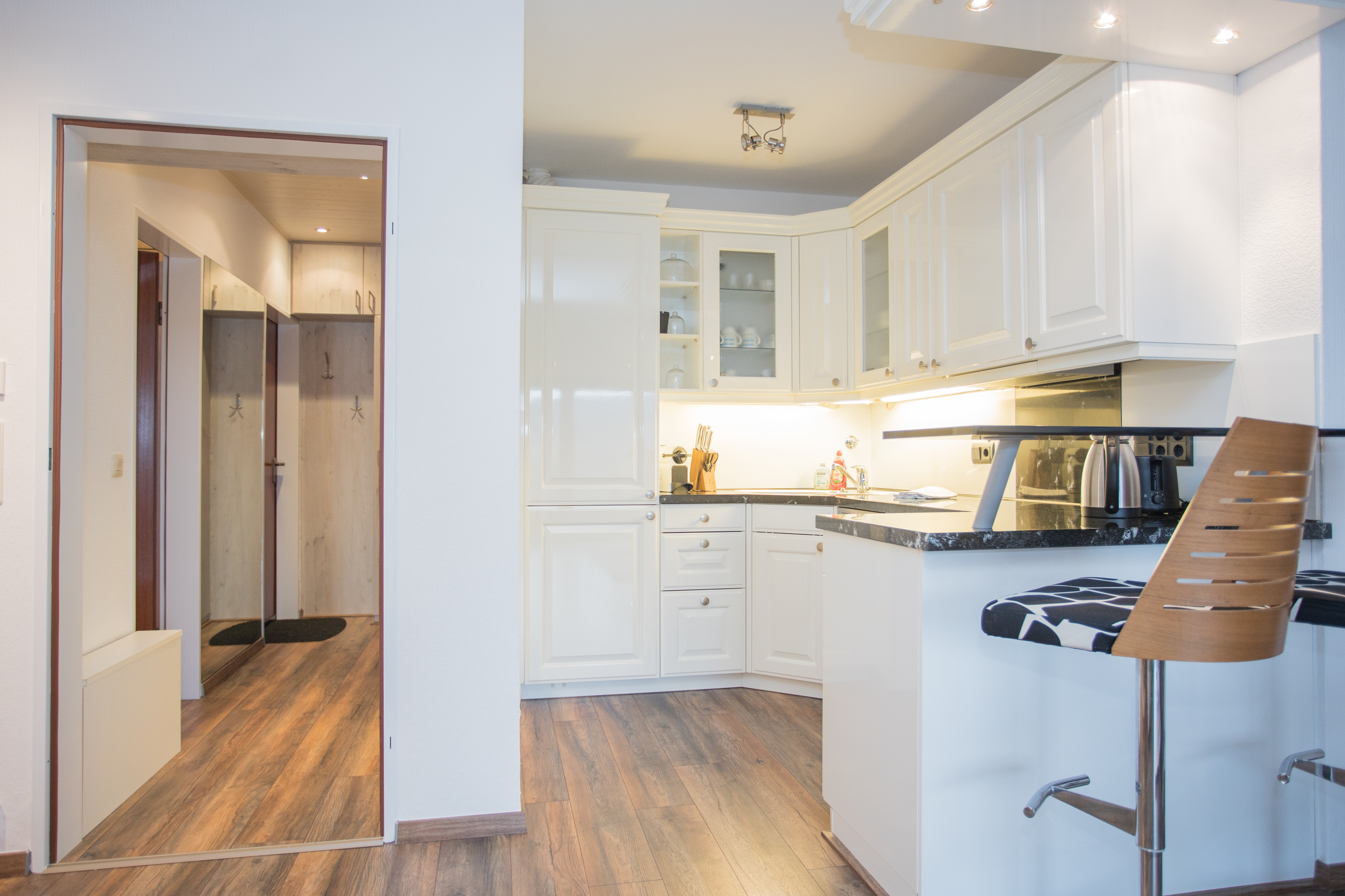 Apartment Mountain Escape 66 - Comfort & Views 