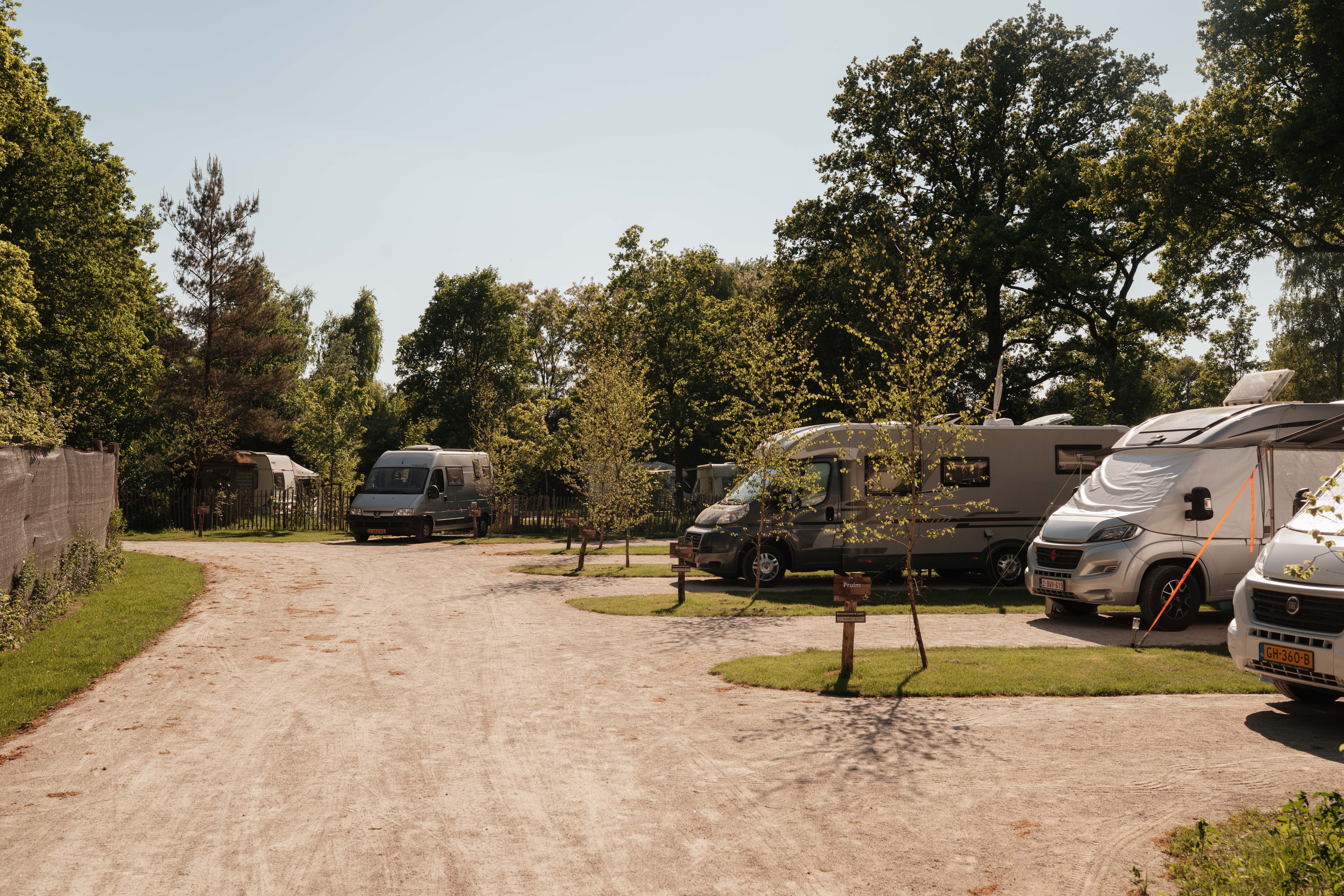 Wohnmobil-Stellplätze