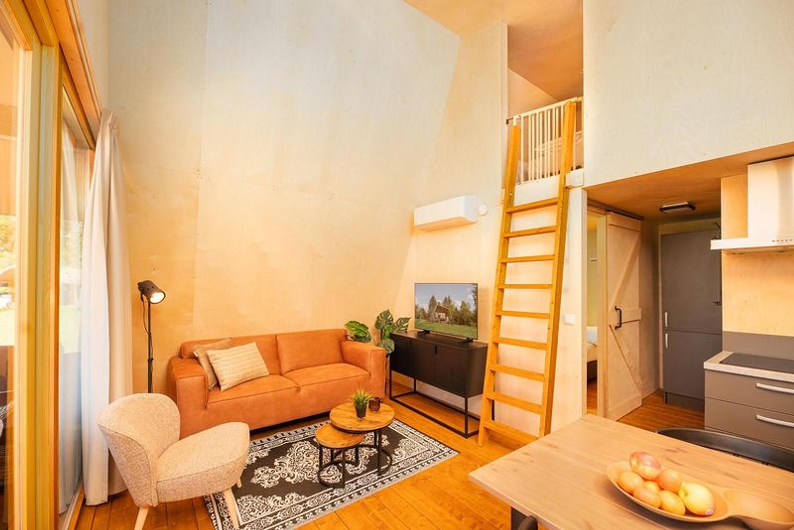 twentse-tentsuite-xl-met-prive-sanitair-2-pers