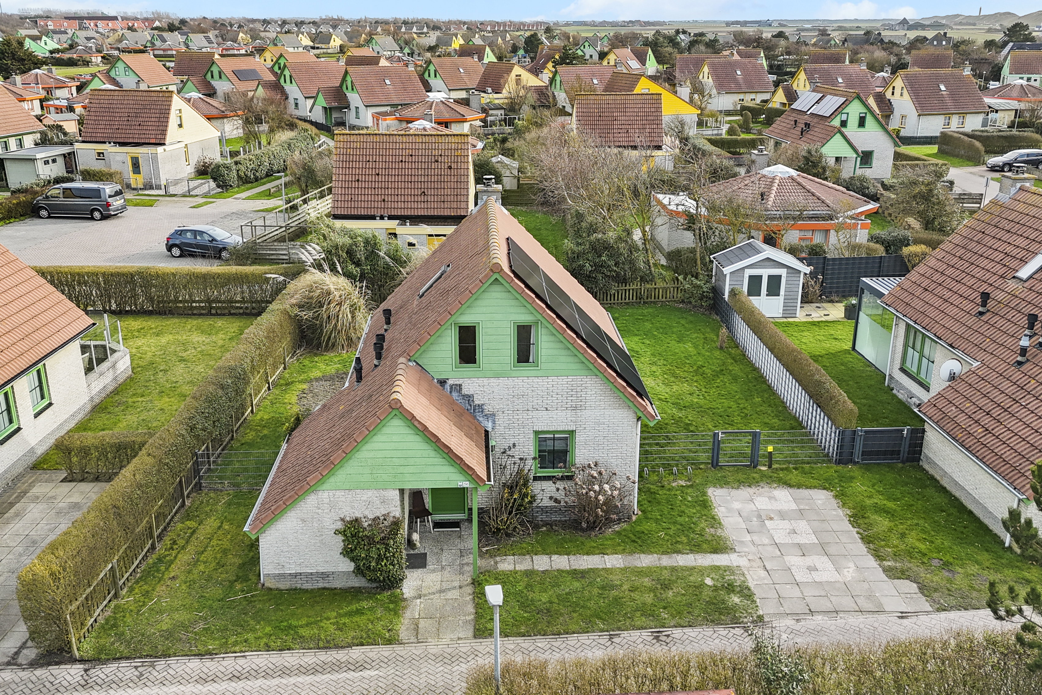 Vakantiehuis met omheinde tuin in Julianadorp (Nederland) 4 honden zijn welkom