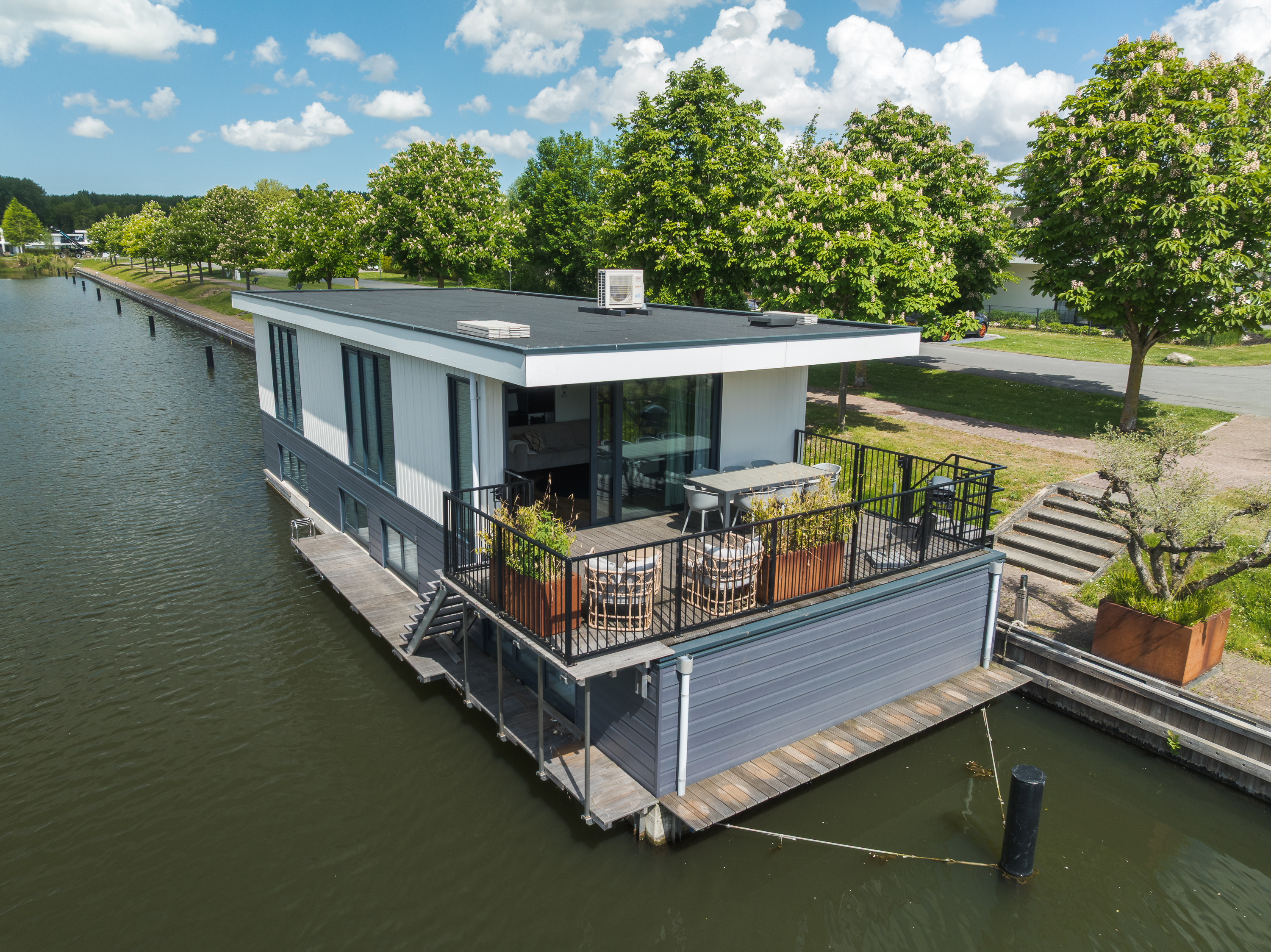 Vakantiehuis in Zeewolde (Nederland) 2 honden zijn welkom