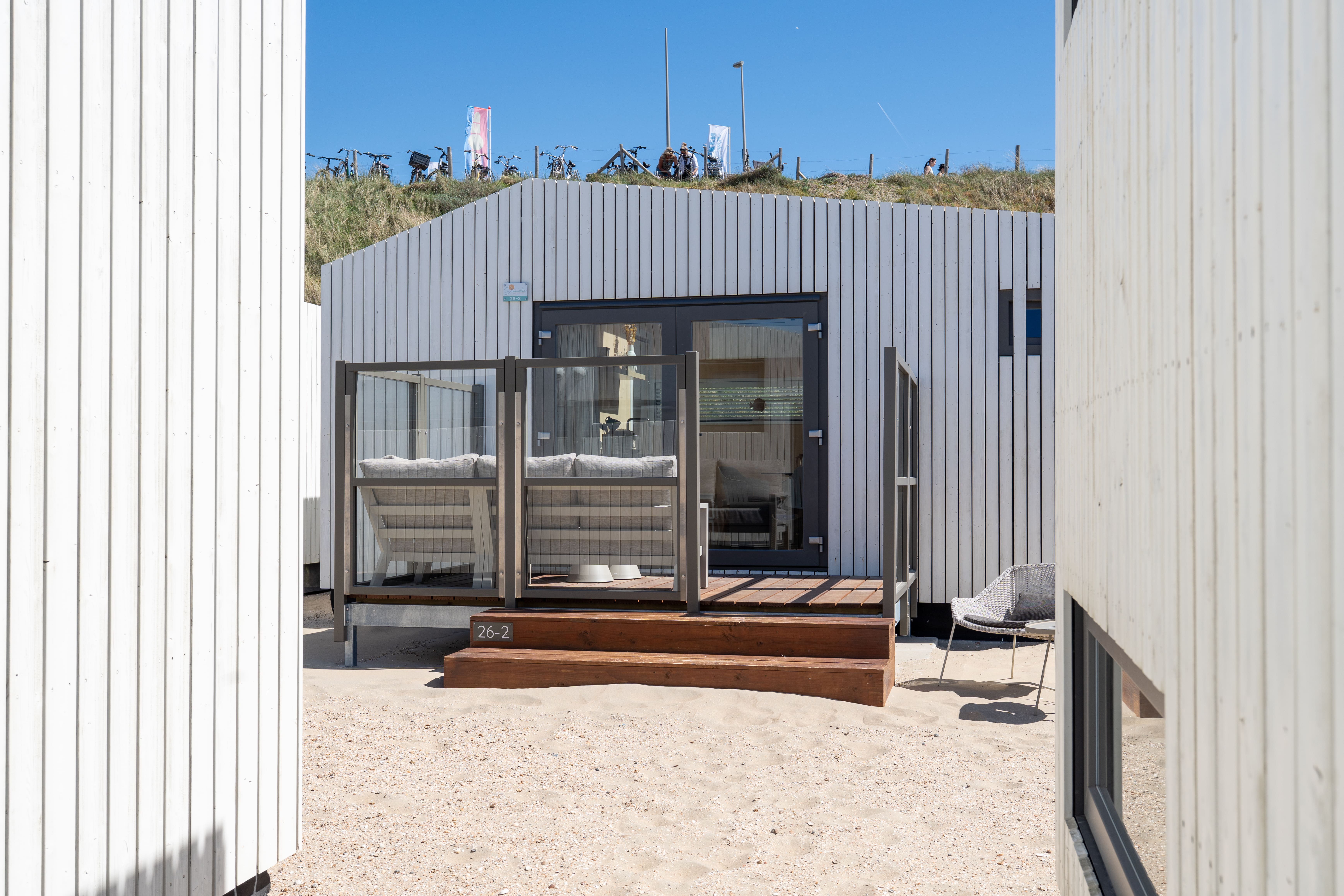 Ferienhaus mit teilweisen Meerblick am Strand von Zandvoort aan Zee für 4 Personen mit eigenem Bad und schöner Terrasse.