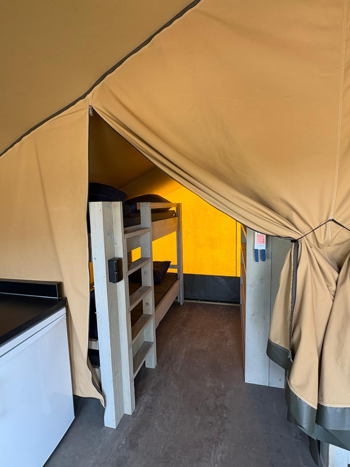 Vakantiepark De Molenhoek | Villatent Compact | 4 Pers.