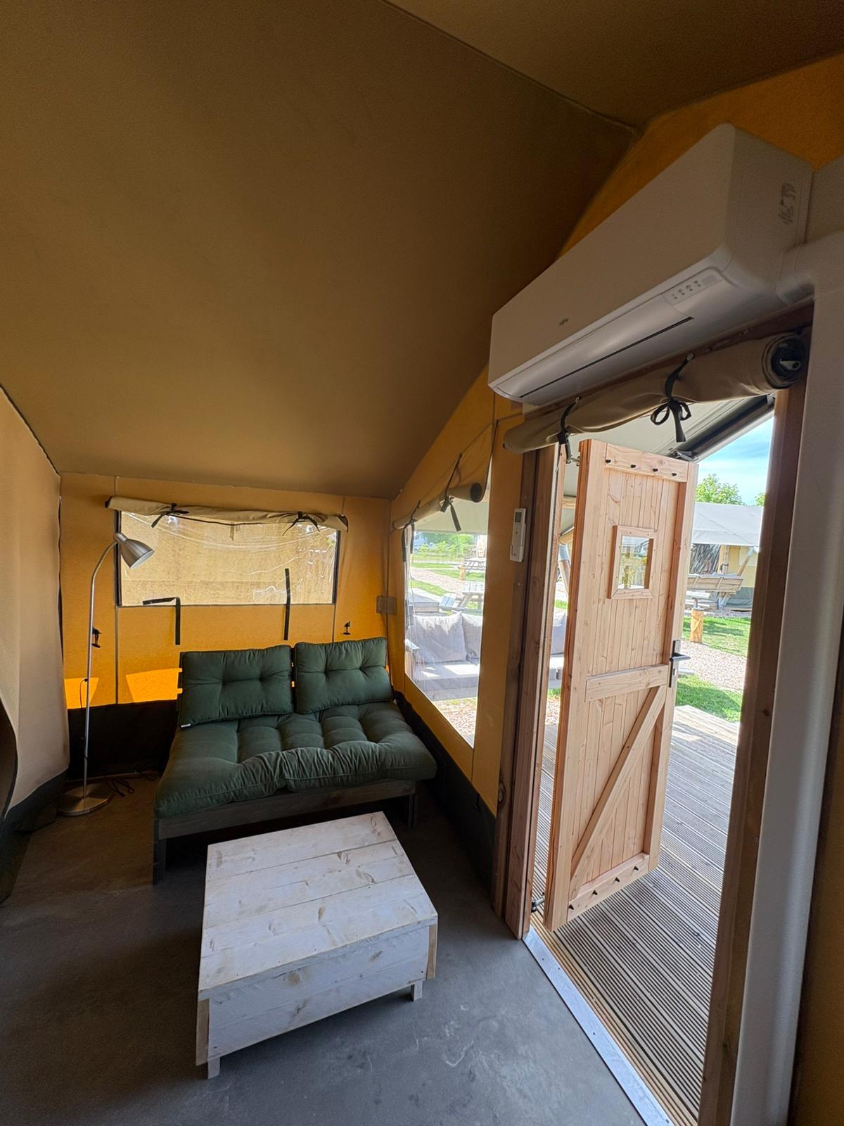 Vakantiepark De Molenhoek | Villatent Compact | 4 Pers.