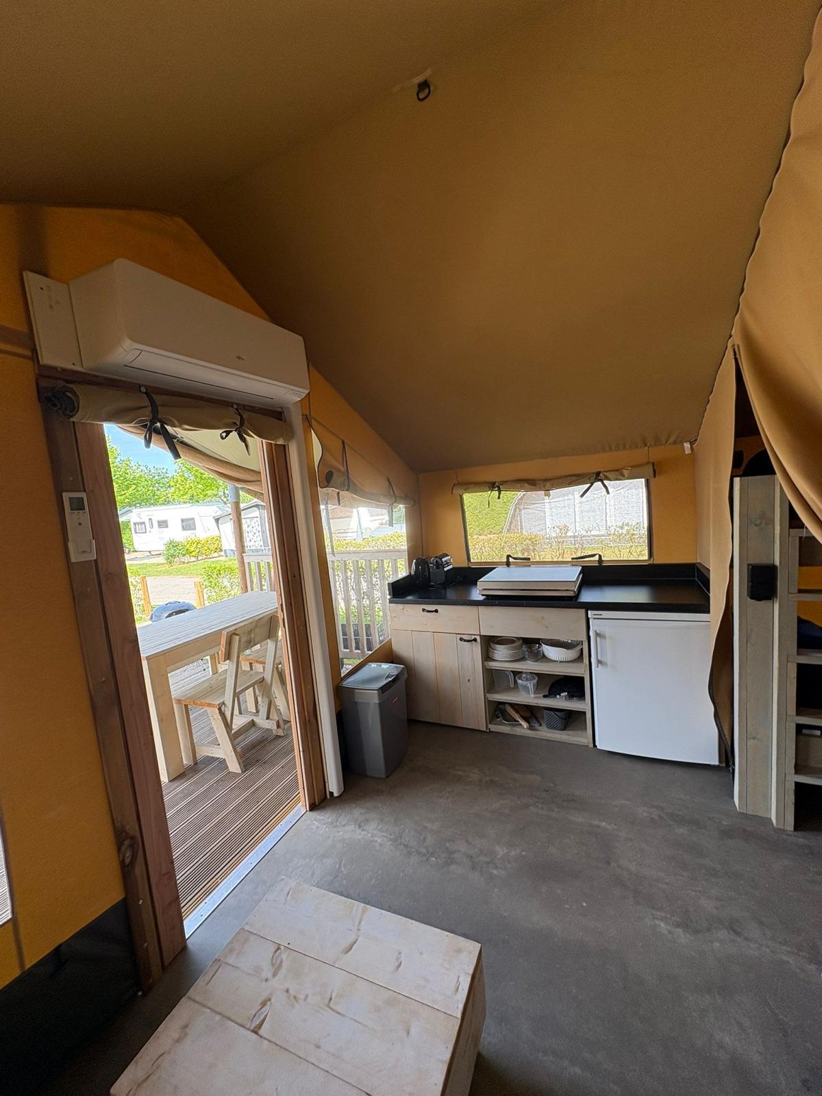 Vakantiepark De Molenhoek | Villatent Compact | 4 Pers.