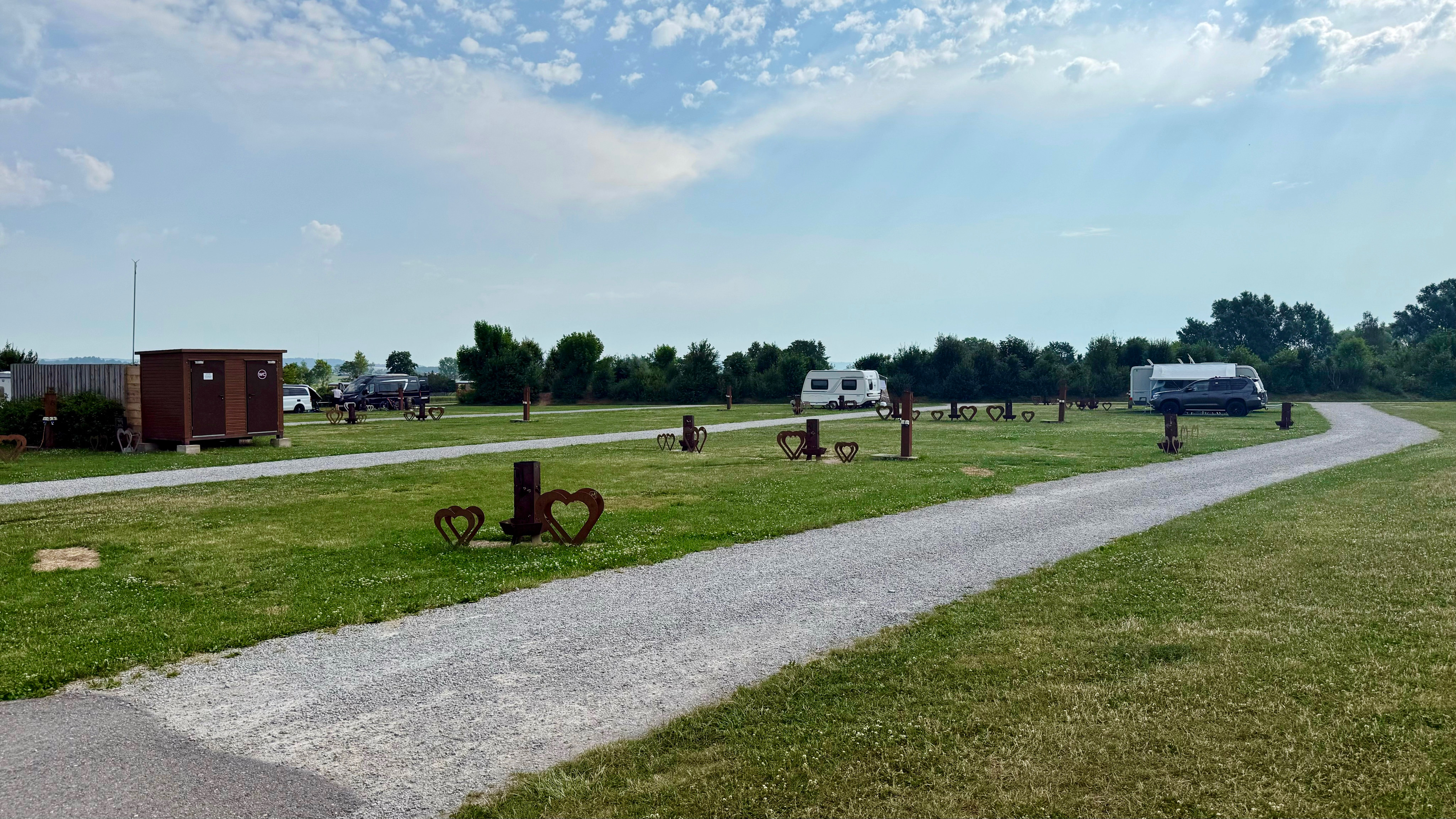 Comfort meadow pitch