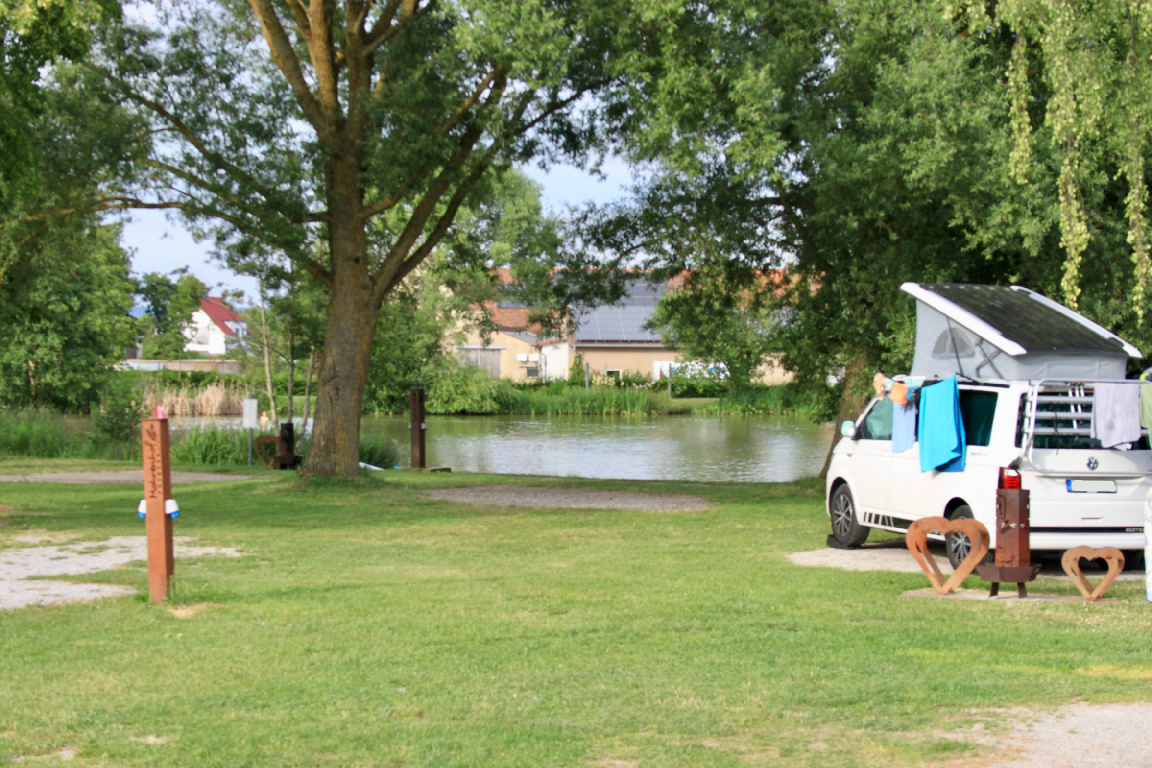 Parking space by the water