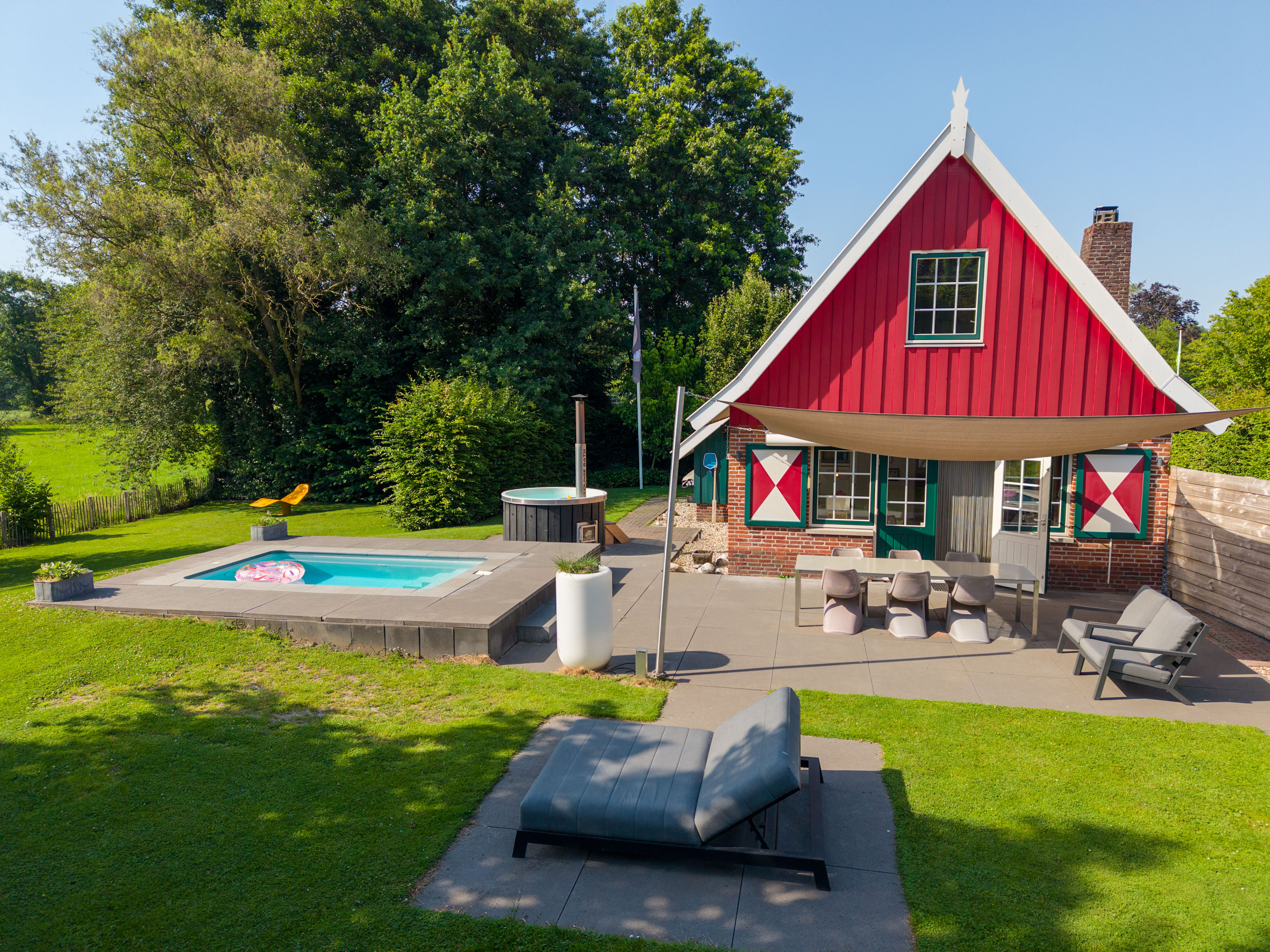 Vakantiehuis met privé zwembad in Lievelde (Nederland) voor 6 personen