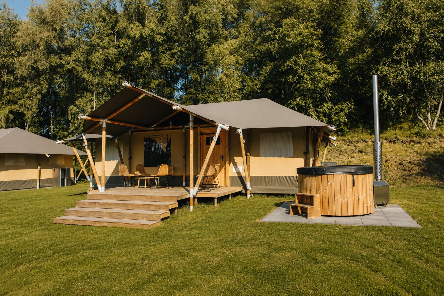 Glamfield Lodge II mit Hot Tub | 6 Pers.