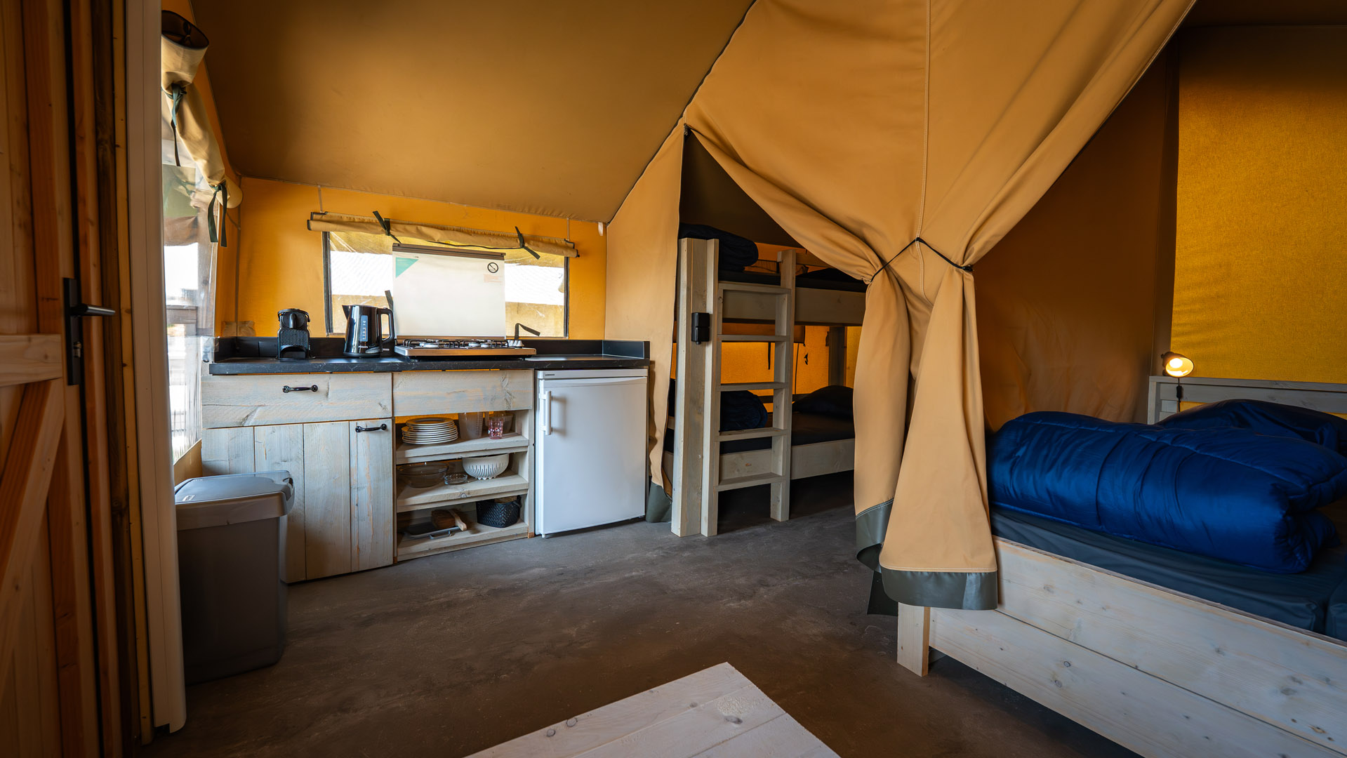 Vakantiepark De Molenhoek | Villatent Compact | 4 Pers.