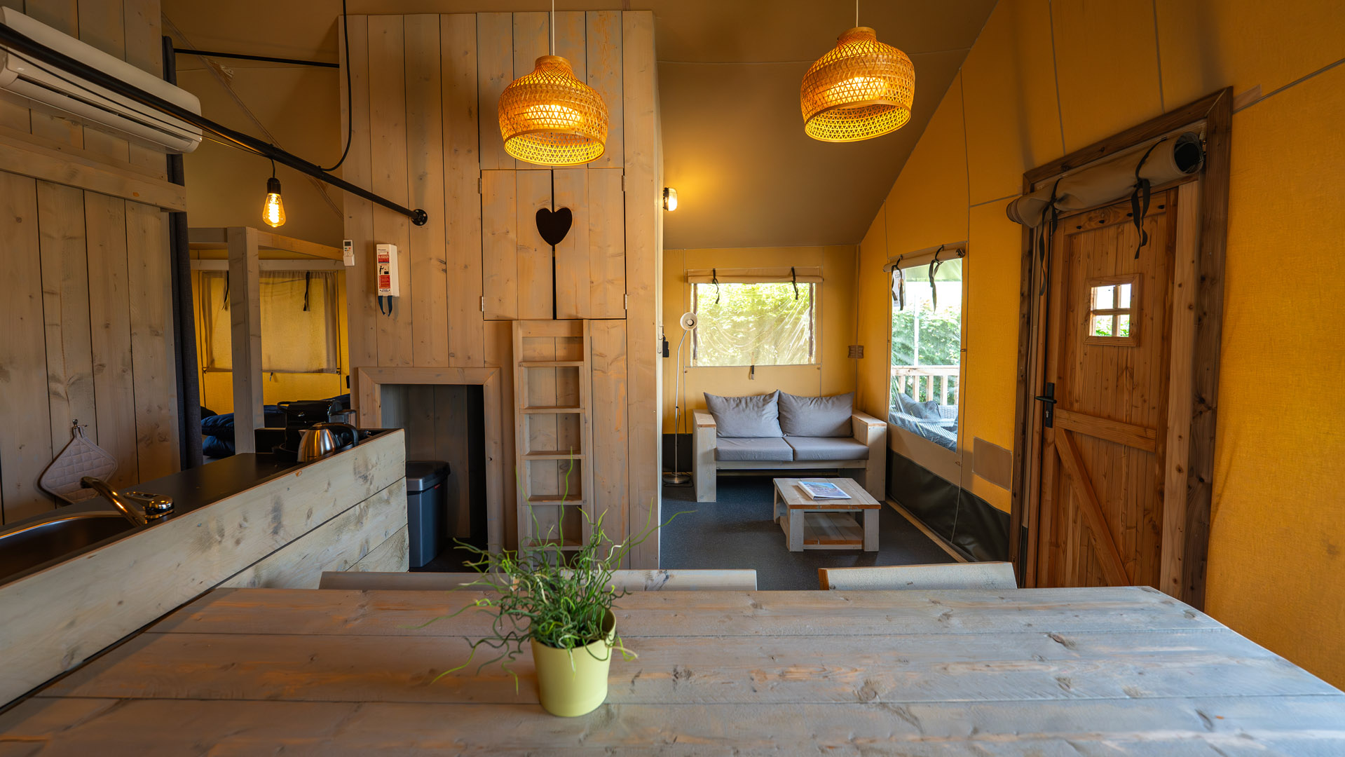 Vakantiepark De Molenhoek | Villatent Cottage | 6 Pers.