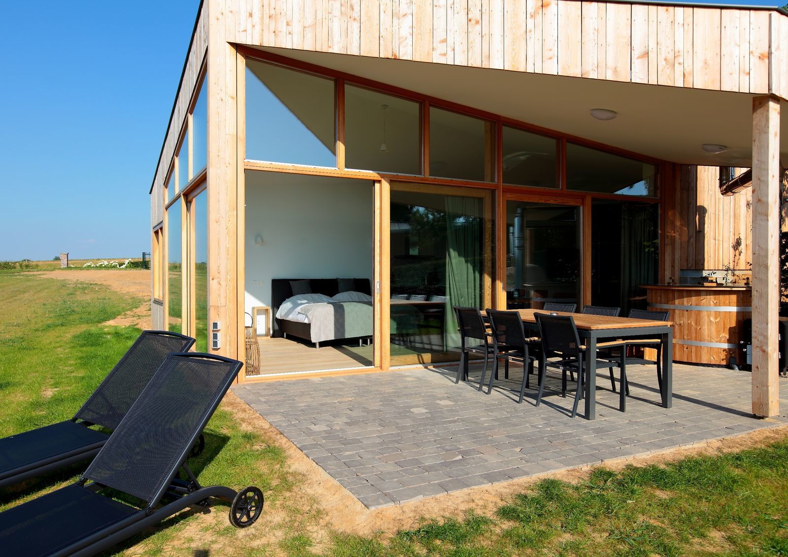 Landgoed St. Geertruid - Natuurloft® Aarde met hottub en pizzaoven