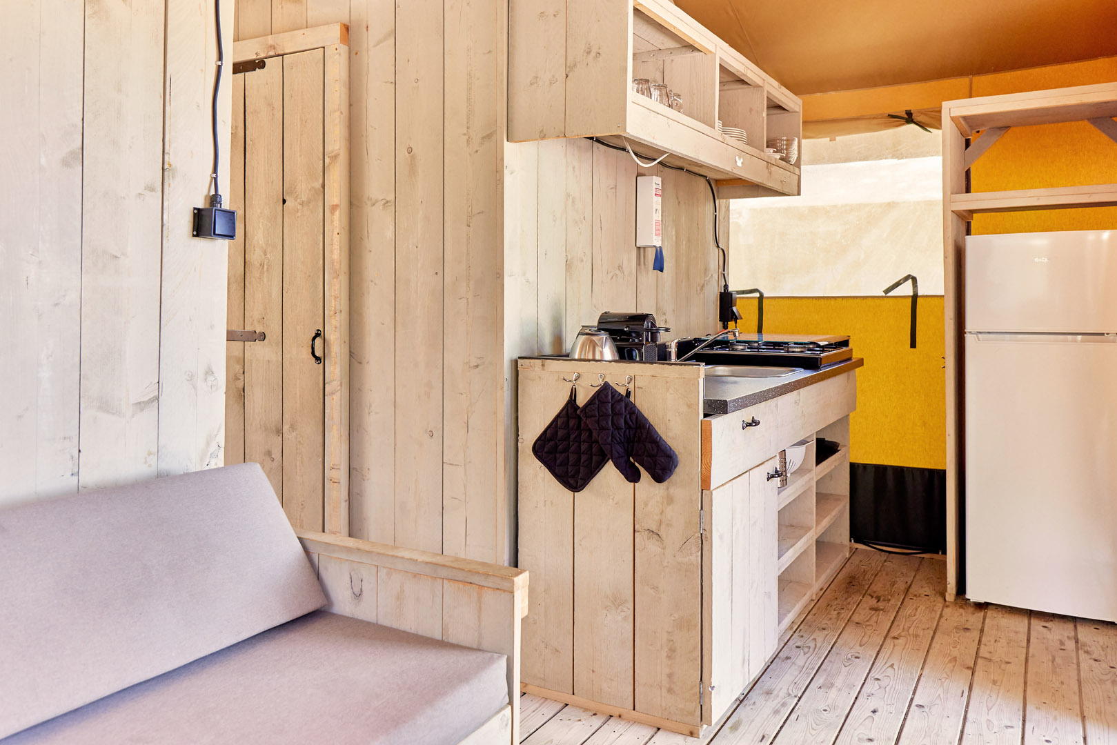 Camping Village Mare Pineta | Villatent Outback | 5 pers.