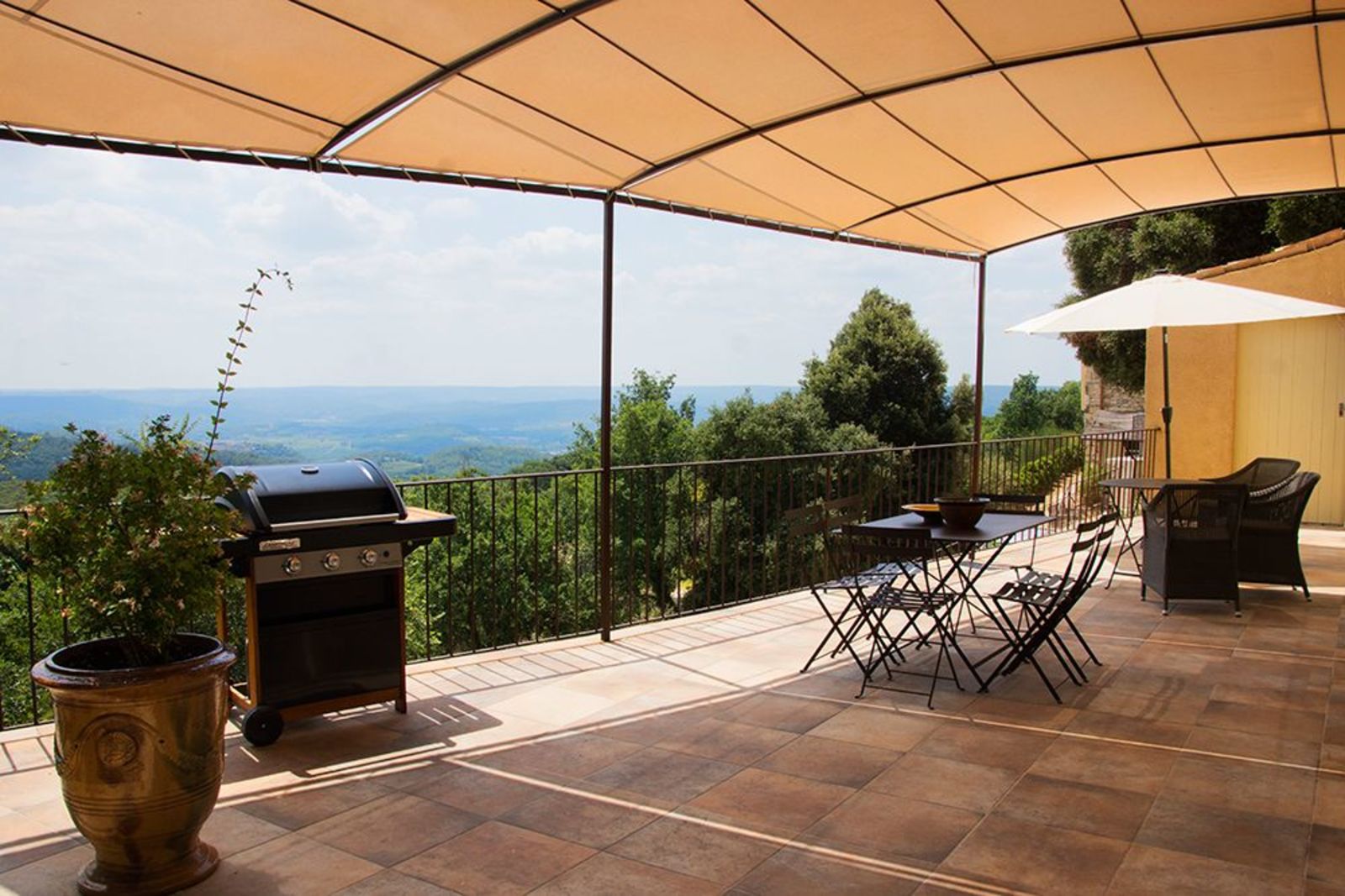 Domaine la Vallée sur Cèze - Issirac