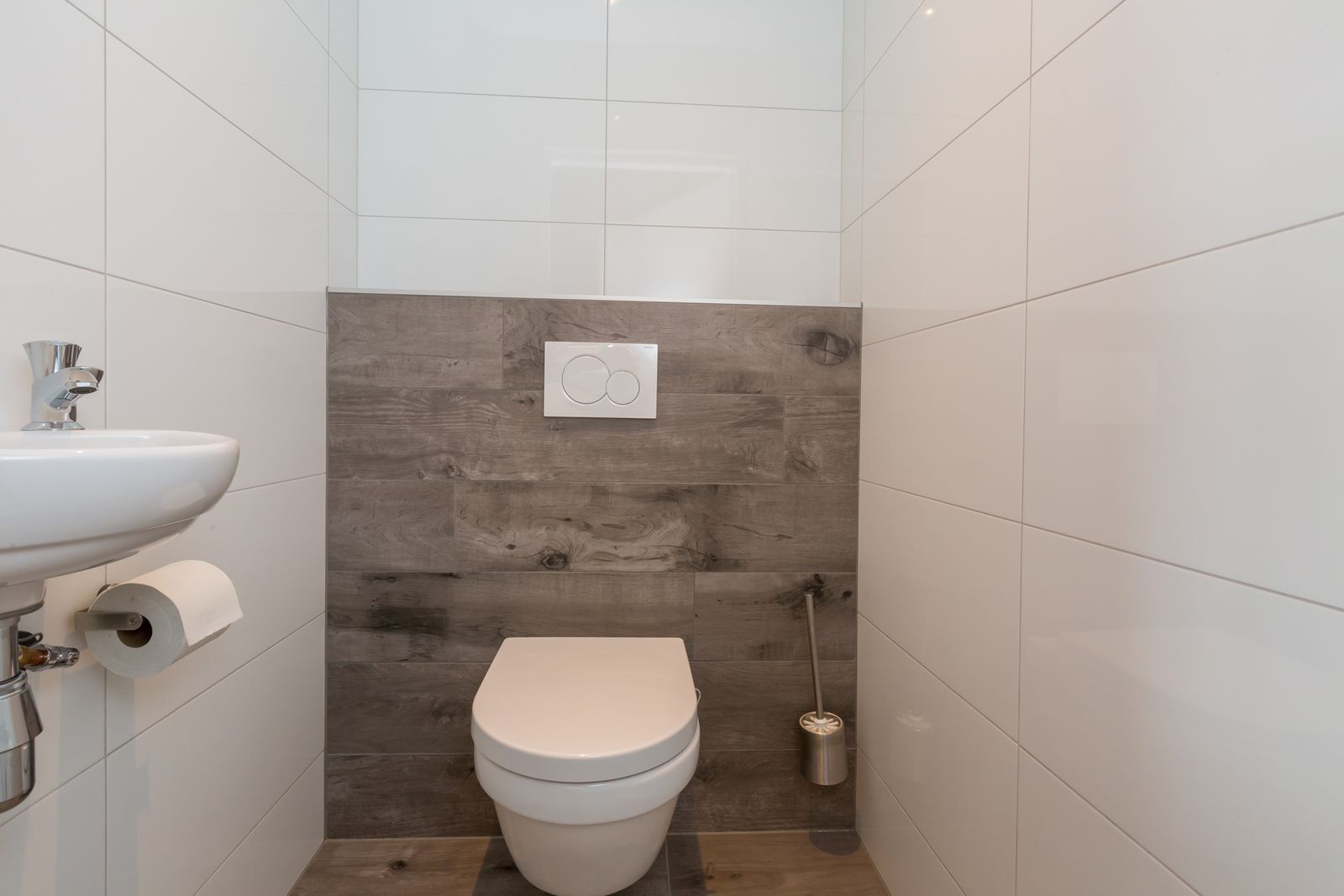 Apartment - Dorpsplein 6 