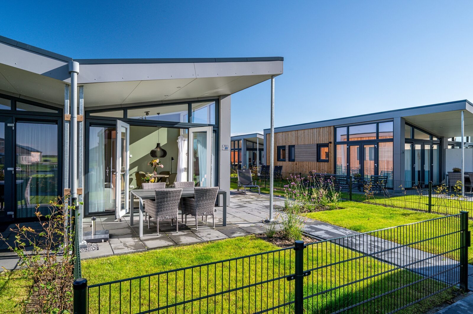 Vakantiehuis met omheinde tuin in Akkrum (Nederland) 2 honden zijn welkom