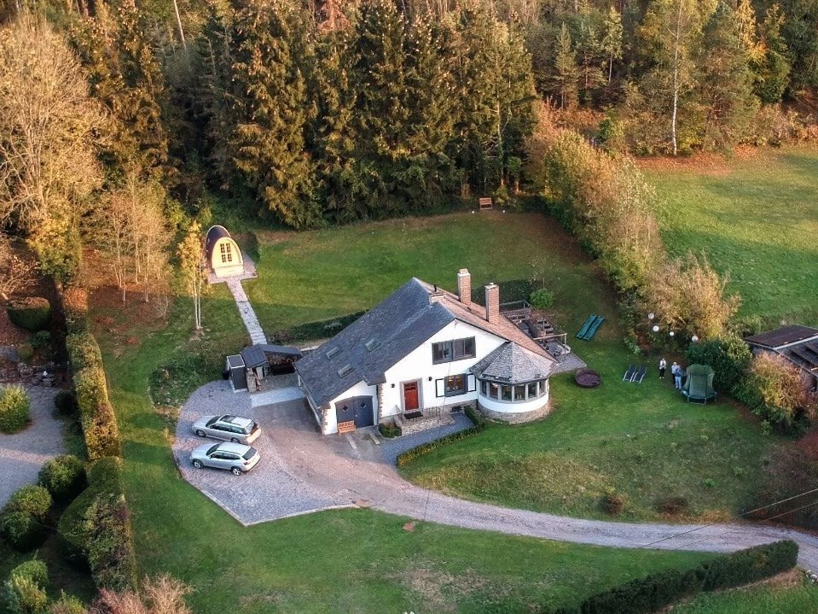 Villa les Pins Ardennen - luxe wellness vakantiehuis voor families