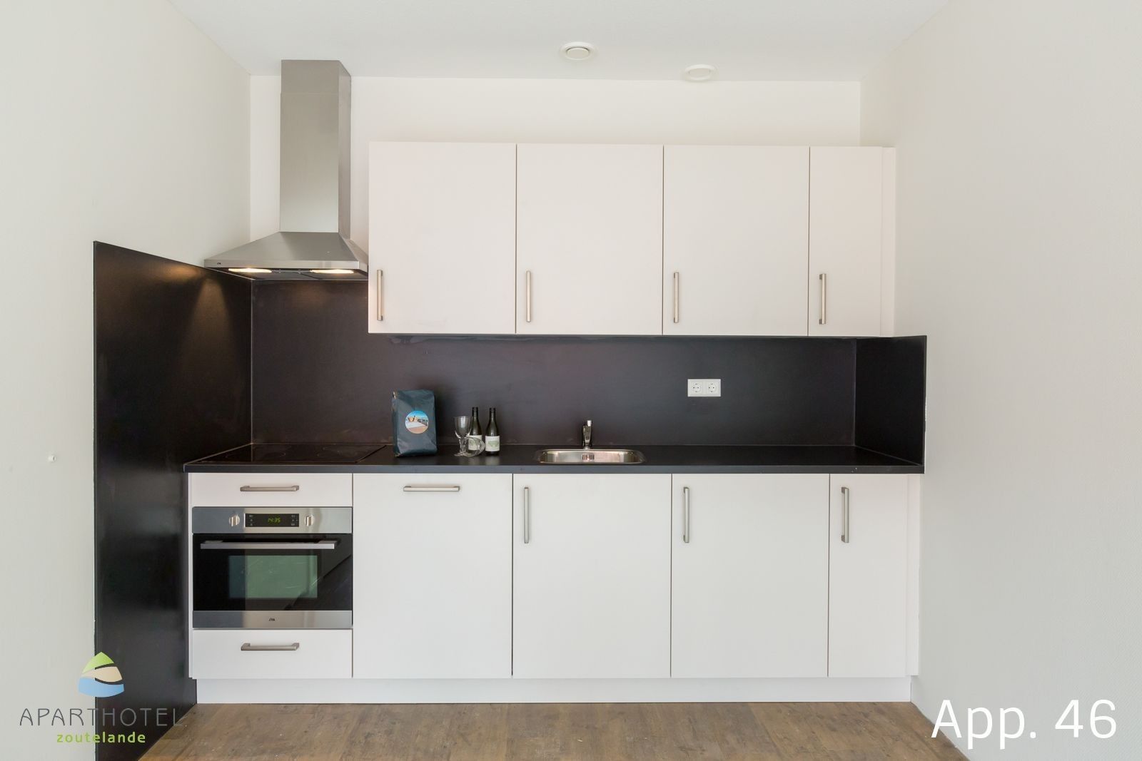 Luxury 4-person apartment 