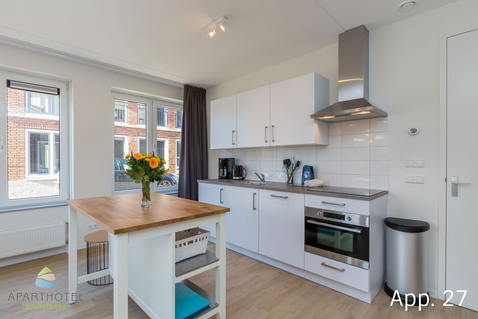 Luxury 5-person apartment 