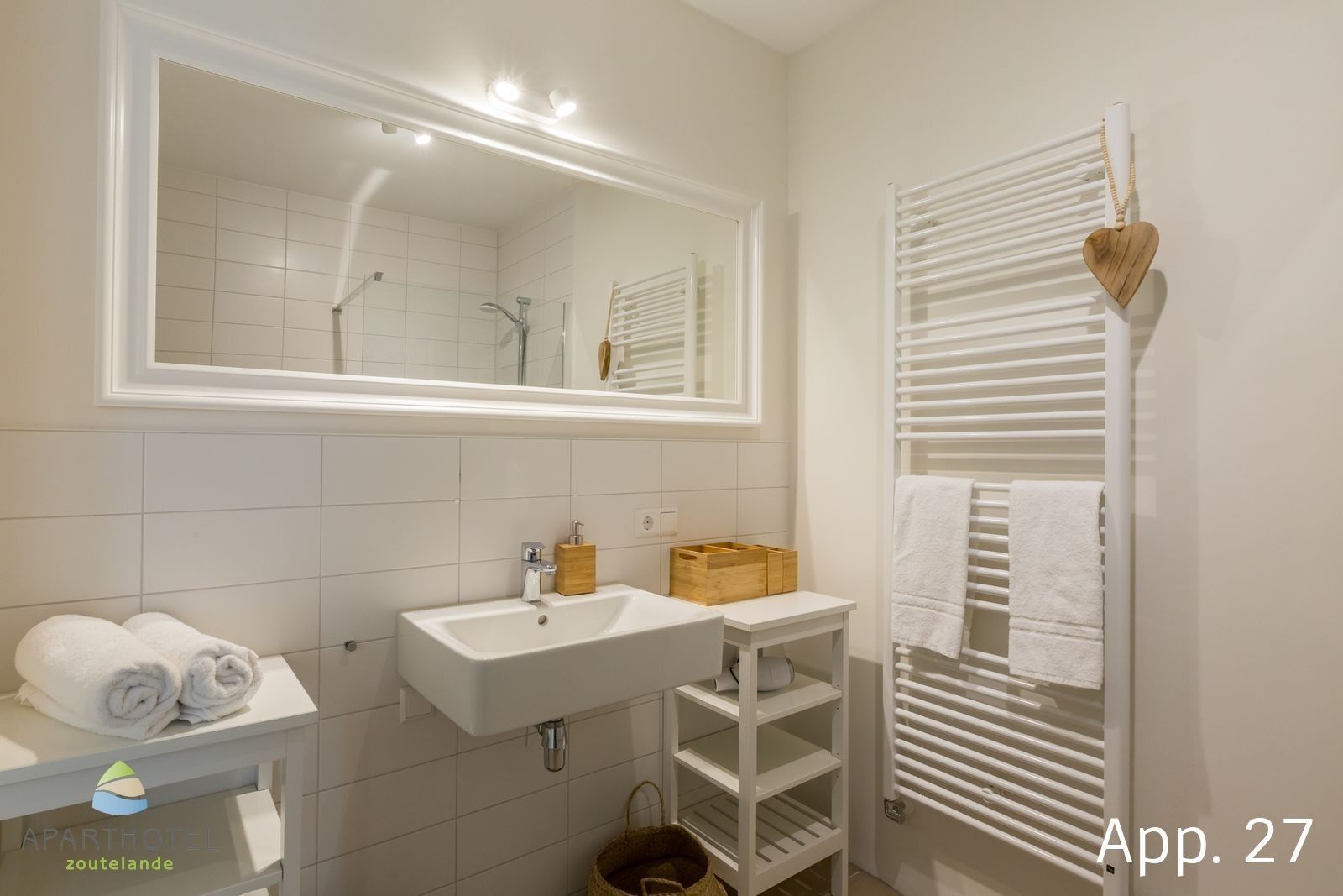 Luxury 5-person apartment 