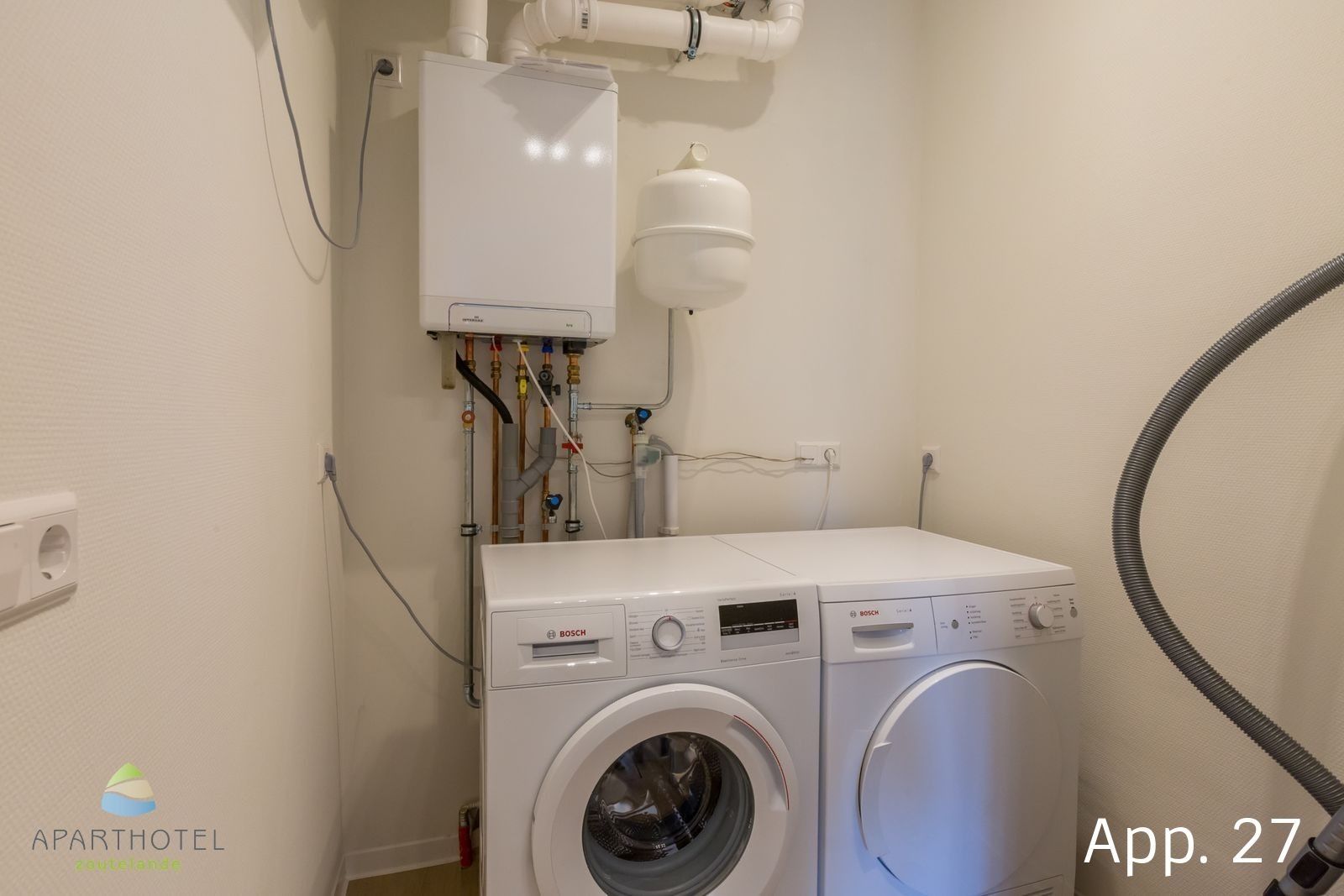 Luxury 5-person apartment 