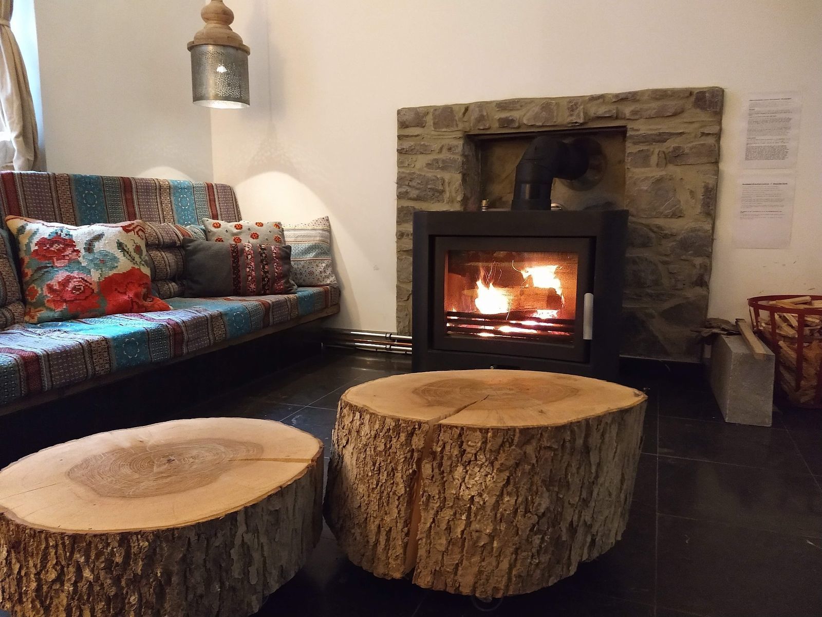 Vakantiehuis la Source de Bru - groepshuis met pizzaoven